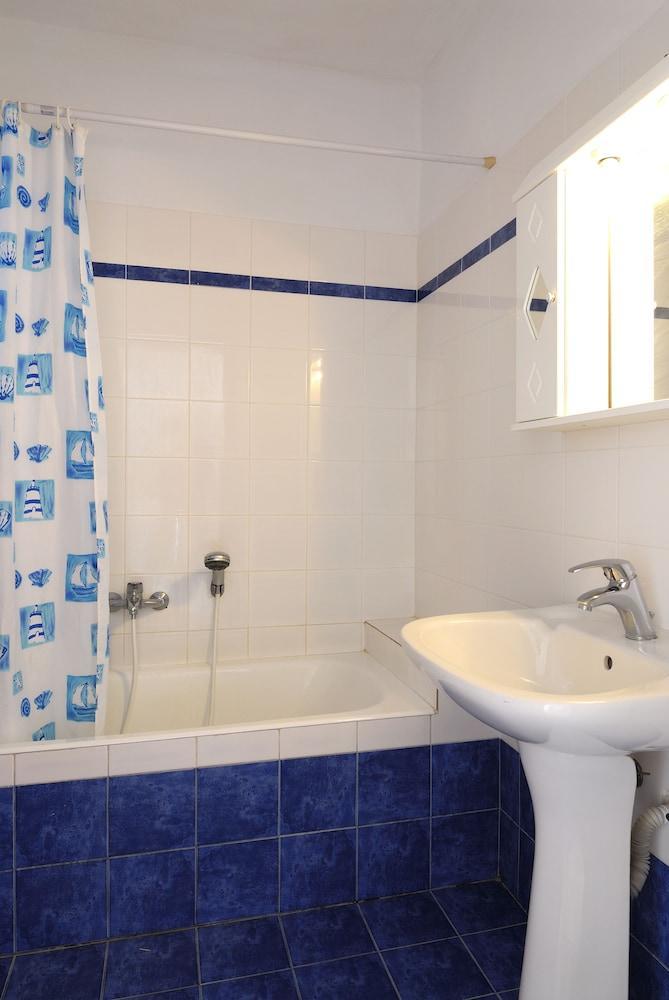La Celestina Apartments Náusza Kültér fotó